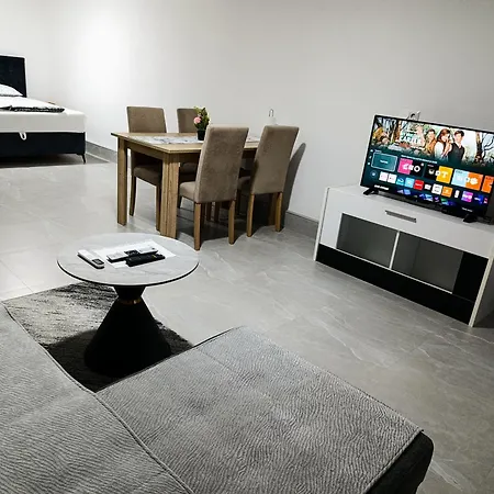 Apartamento Nest 2 *